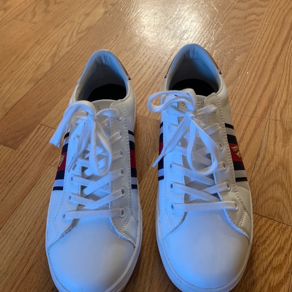 Skechers white leather sneakers - Picture 3 of 3